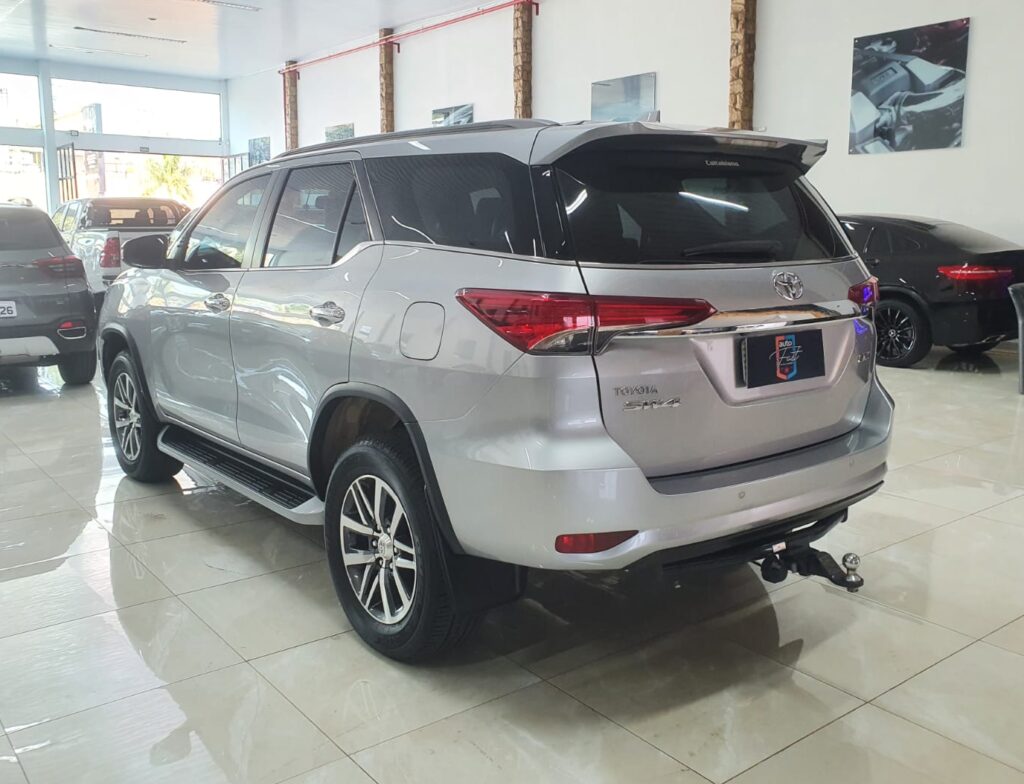 Toyota SW4 SRX 2.8 Turbo 2019