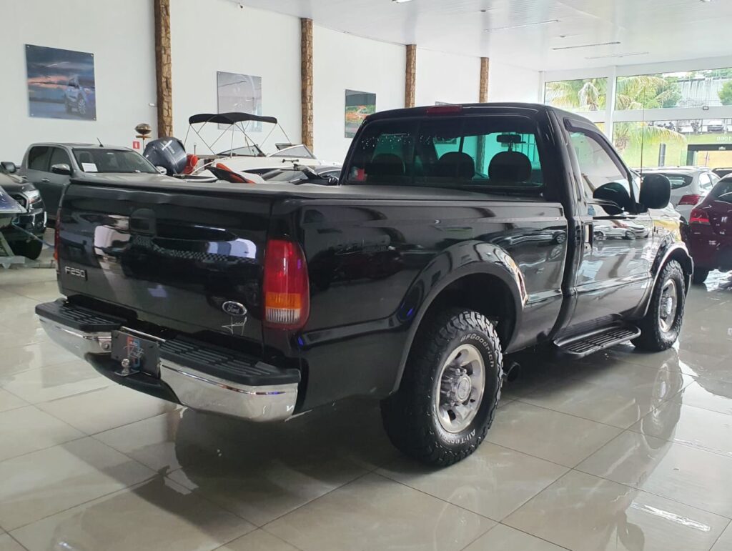 Ford F-250 XLT 4.2 Turbo CS 1999