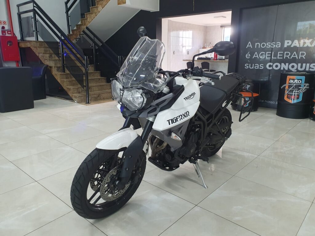 Moto Triumph Tiger XR 800 4 Tempos 2018