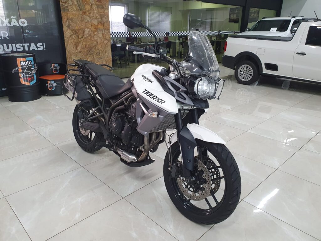 Moto Triumph Tiger XR 800 4 Tempos 2018