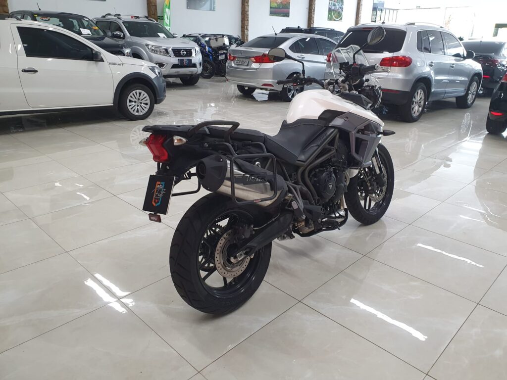 Moto Triumph Tiger XR 800 4 Tempos 2018