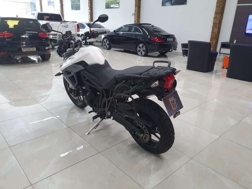 Moto Triumph Tiger XR 800 4 Tempos 2018