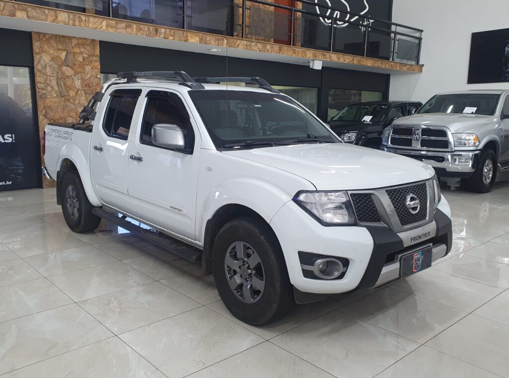 Nissan Frontier SV Attack 2.5 Turbo 4×4 2016