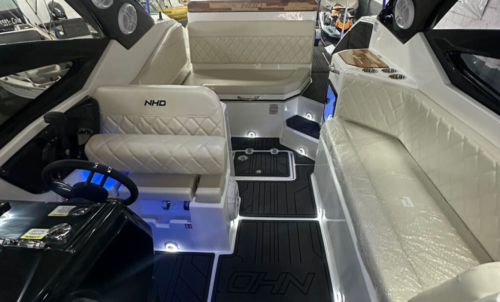 Barco NHD BOATS 270 OpenDeck 2024