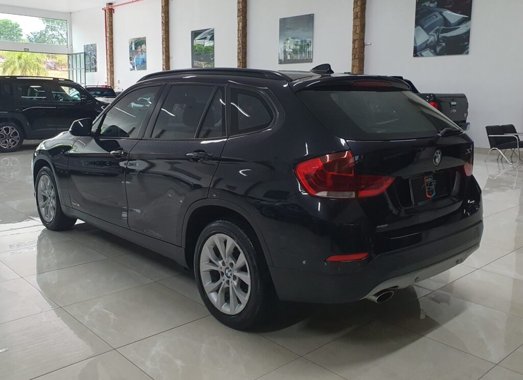 BMW X1 sDrive 18i 2.0 2014