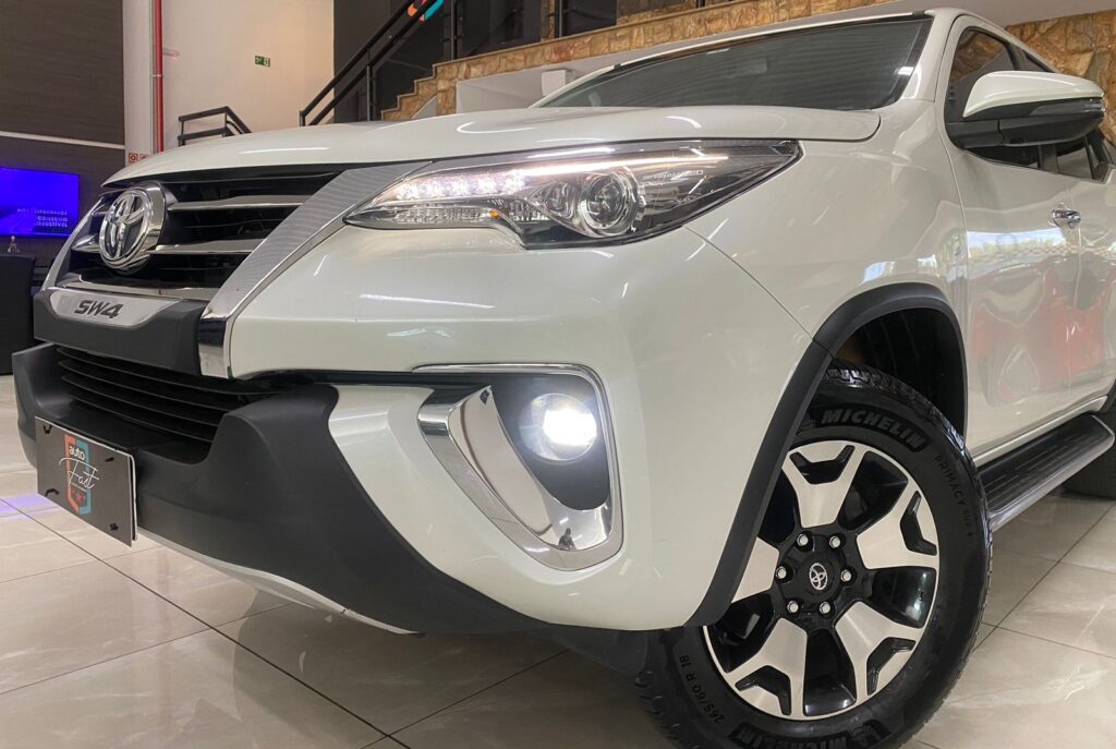 Toyota Hilux SW4 SRX Diamond 7 Lugares 2.8 2019