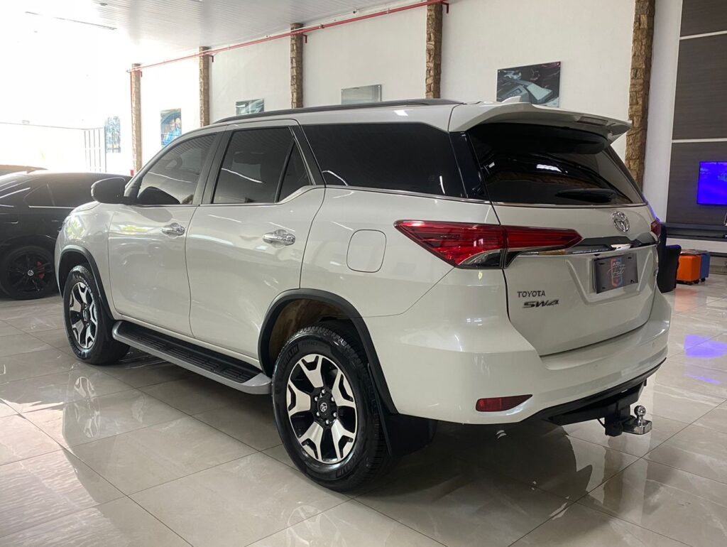 Toyota Hilux SW4 SRX Diamond 7 Lugares 2.8 2019