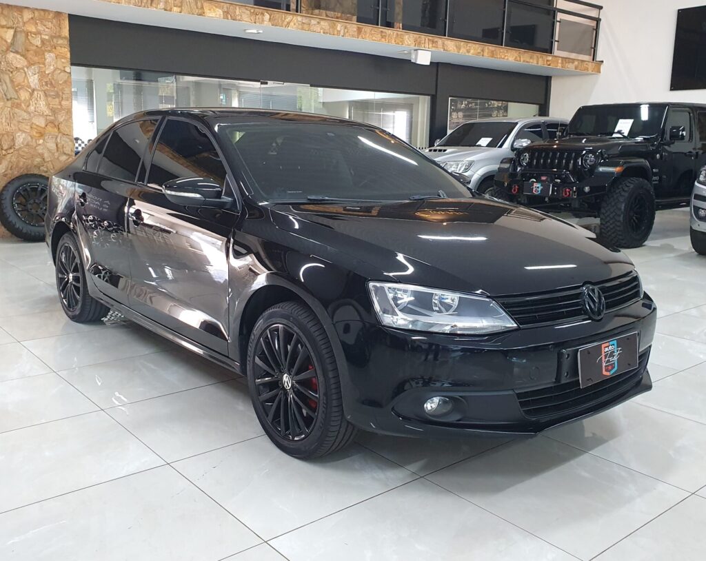 Volkswagen Jetta Highline 2.0 TSI 2014