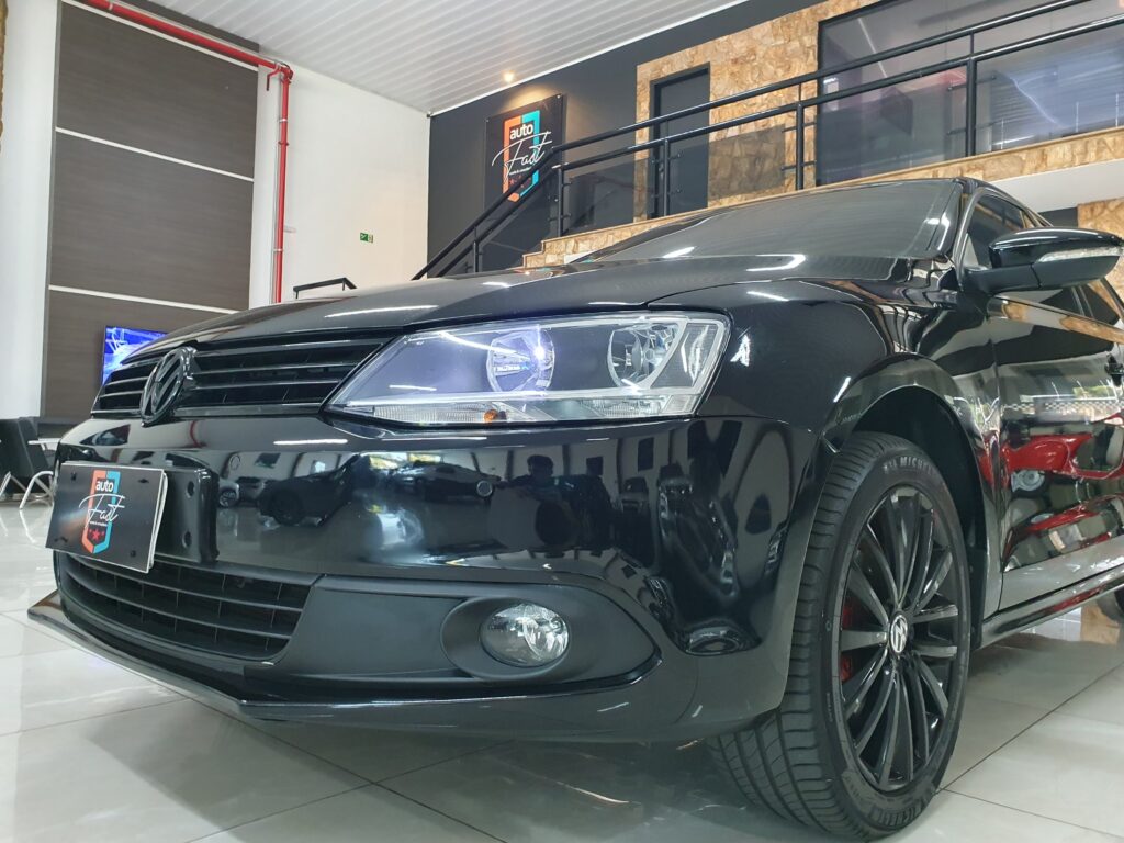 Volkswagen Jetta Highline 2.0 TSI 2014