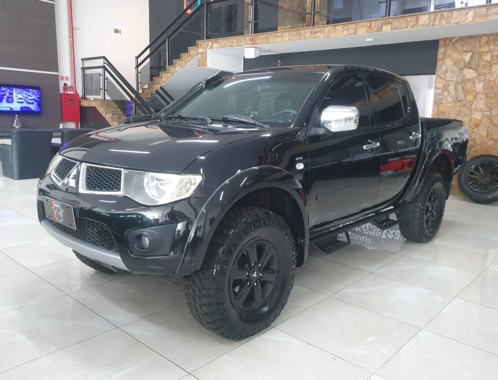 Mitsubishi L200 Triton HPE 3.2 Turbo 4x4 2011