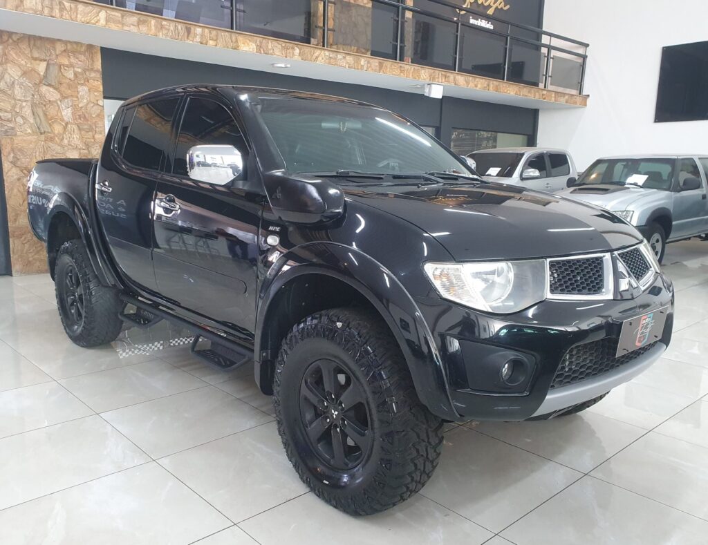 Mitsubishi L200 Triton HPE 3.2 Turbo 4x4 2011