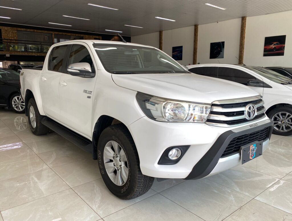 Toyota Hilux SRV 2.7 4x4 2017