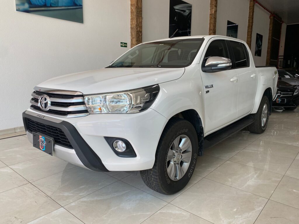 Toyota Hilux SRV 2.7 4x4 2017