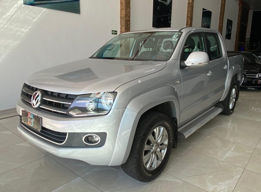 Volkswagen Amarok Highline 2.0 4X4 AT CD 2013