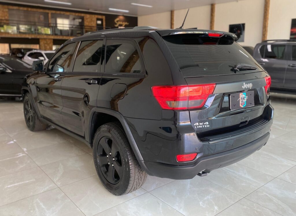 Jeep Cherokee Limited 3.7 V6 2012