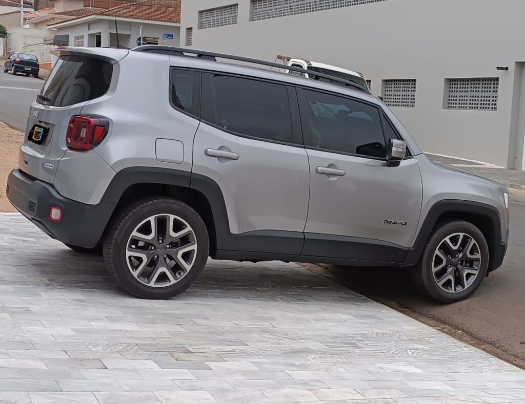 Jeep Renegade Longitude 1.8 AT 2021