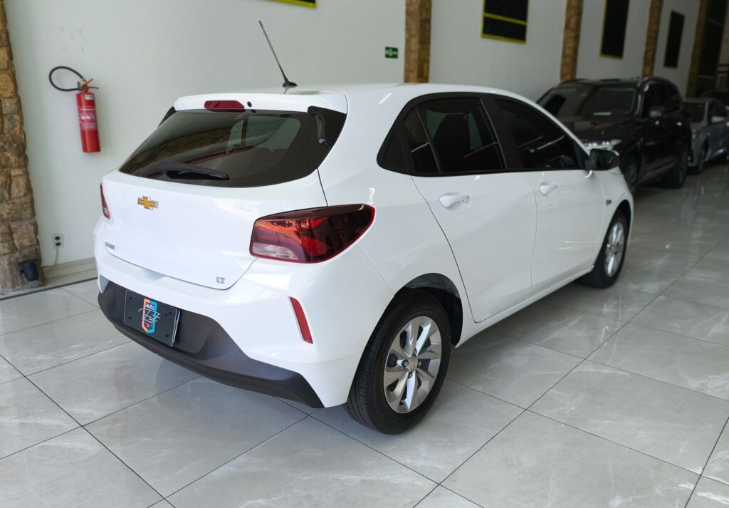 Chevrolet Onix Hatch LT 1.0 Flex Manual 2023
